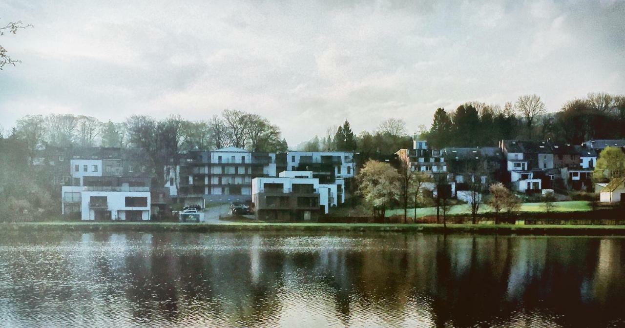 La Reposee Du Lac Apartment Vielsalm Exterior foto